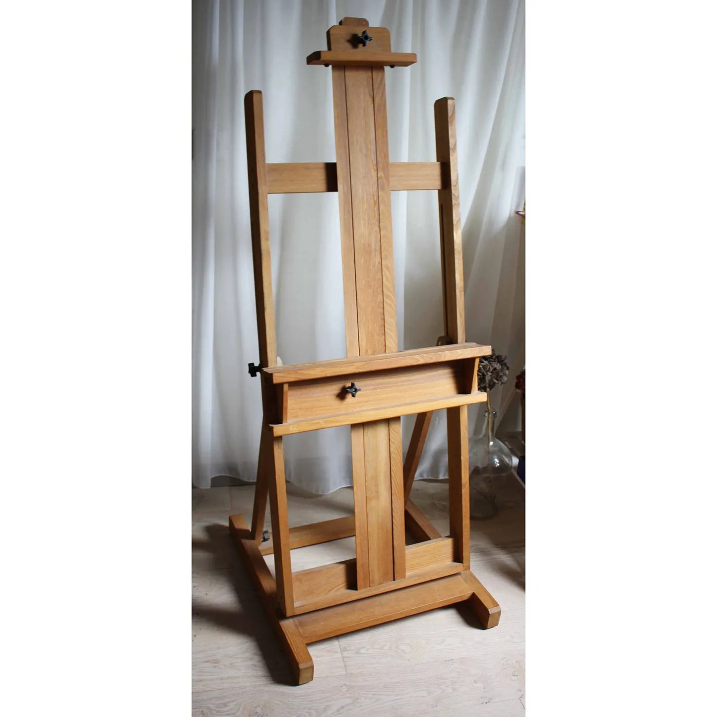grand chevalet en bois d'atelier
