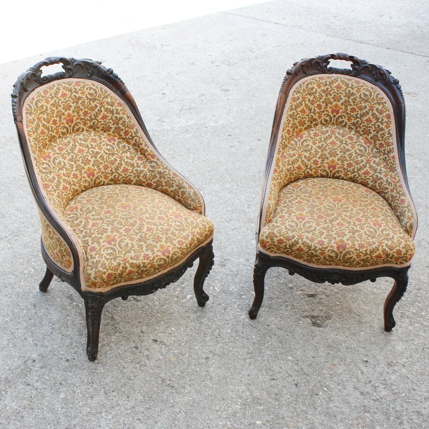 paire de fauteuils vintage bois et tissu à fleurs