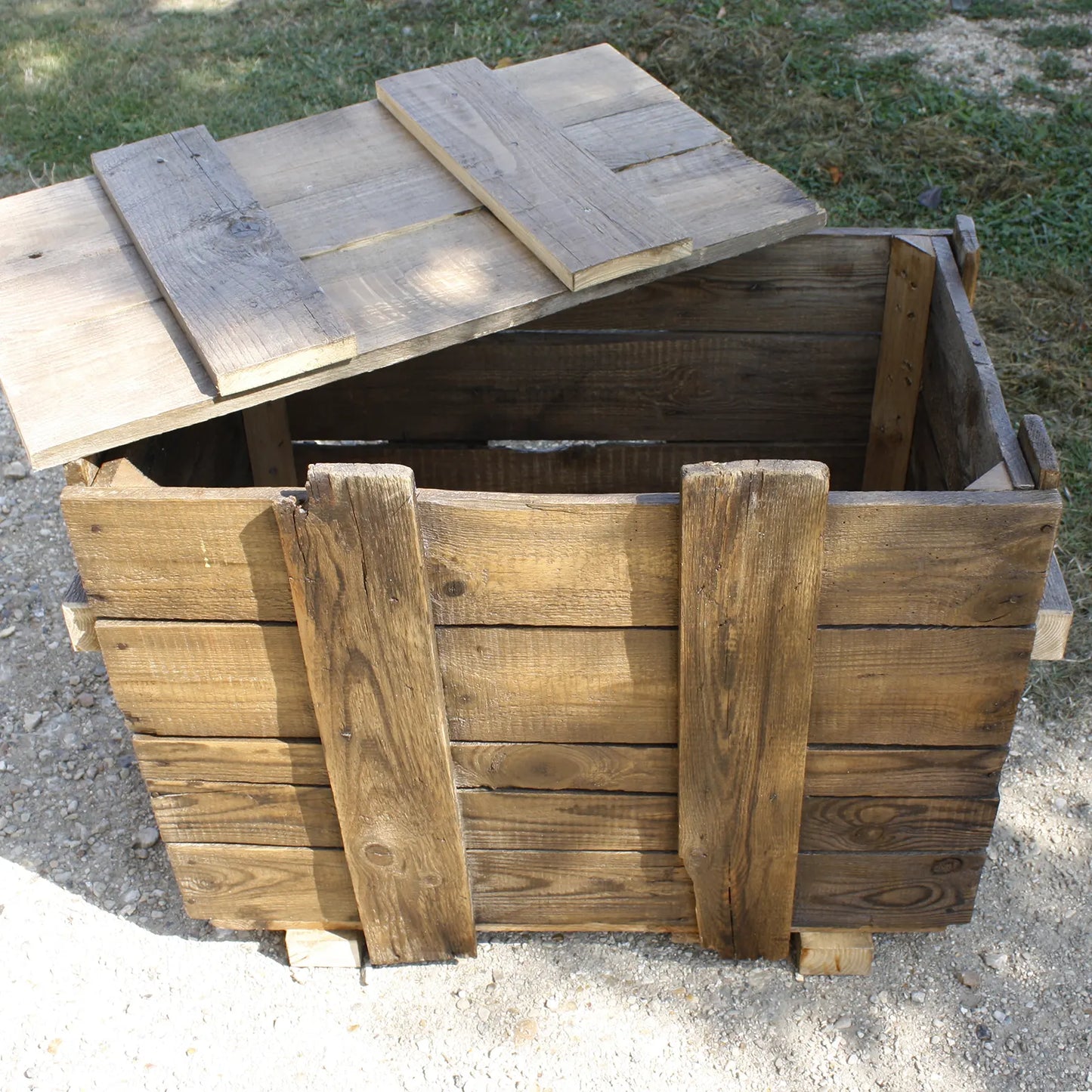 grande caisse en bois de transport