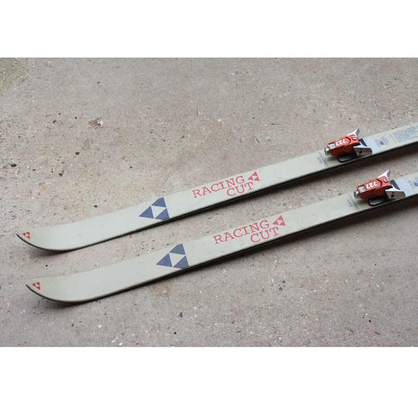 Détail ski vintage
