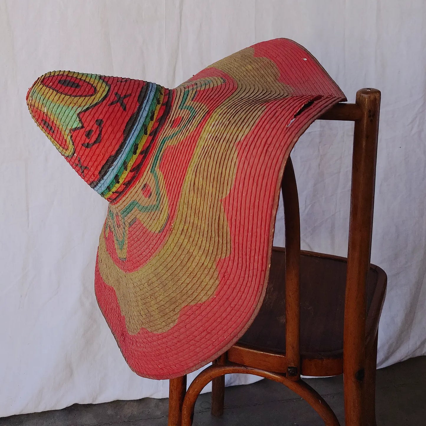 Sombrero mexicain vintage coloré