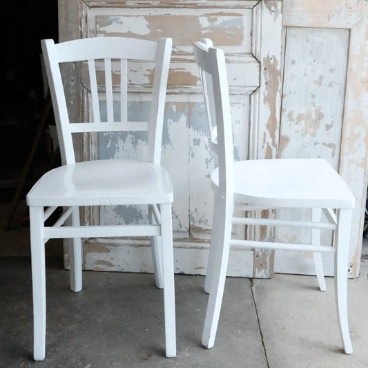 Paire de chaises en bois blanche