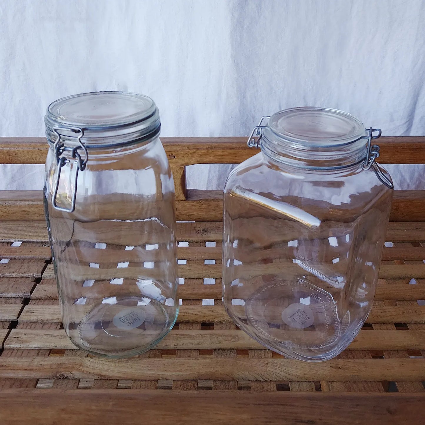 Grands bocaux en verre, bonbonnes pour candy-bar