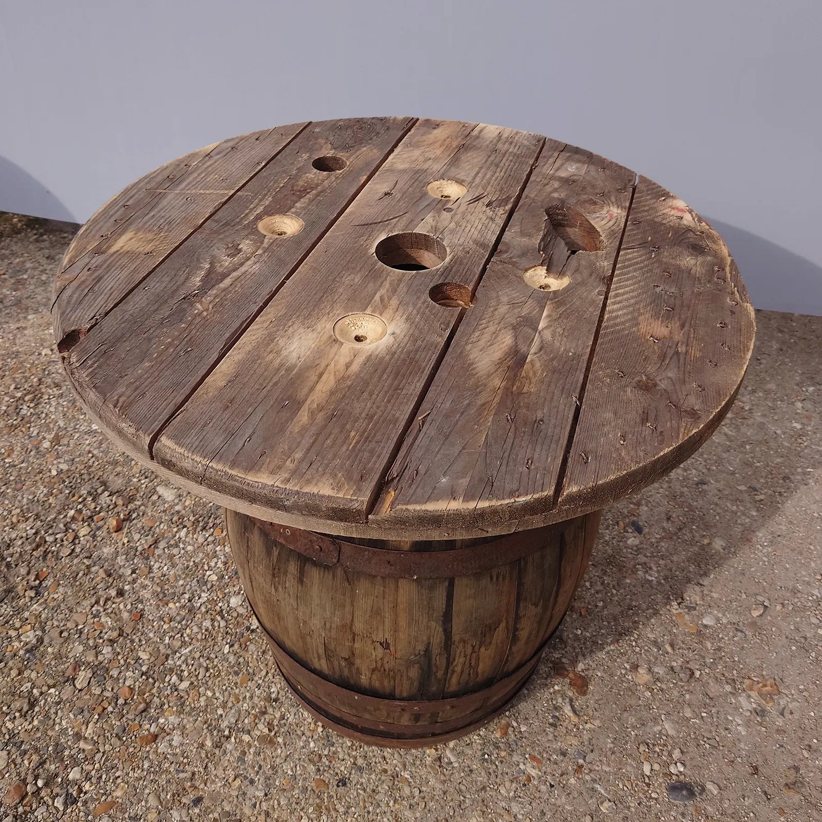 Plateau en bois rond pour tonneau