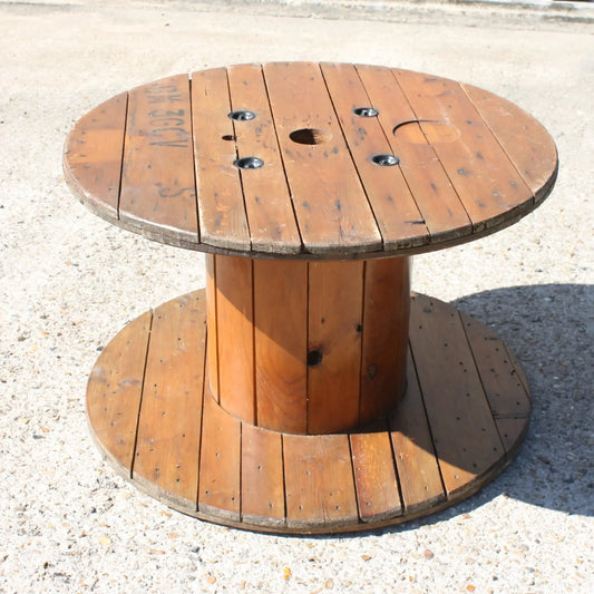 Touret en bois rond pour table extérieur