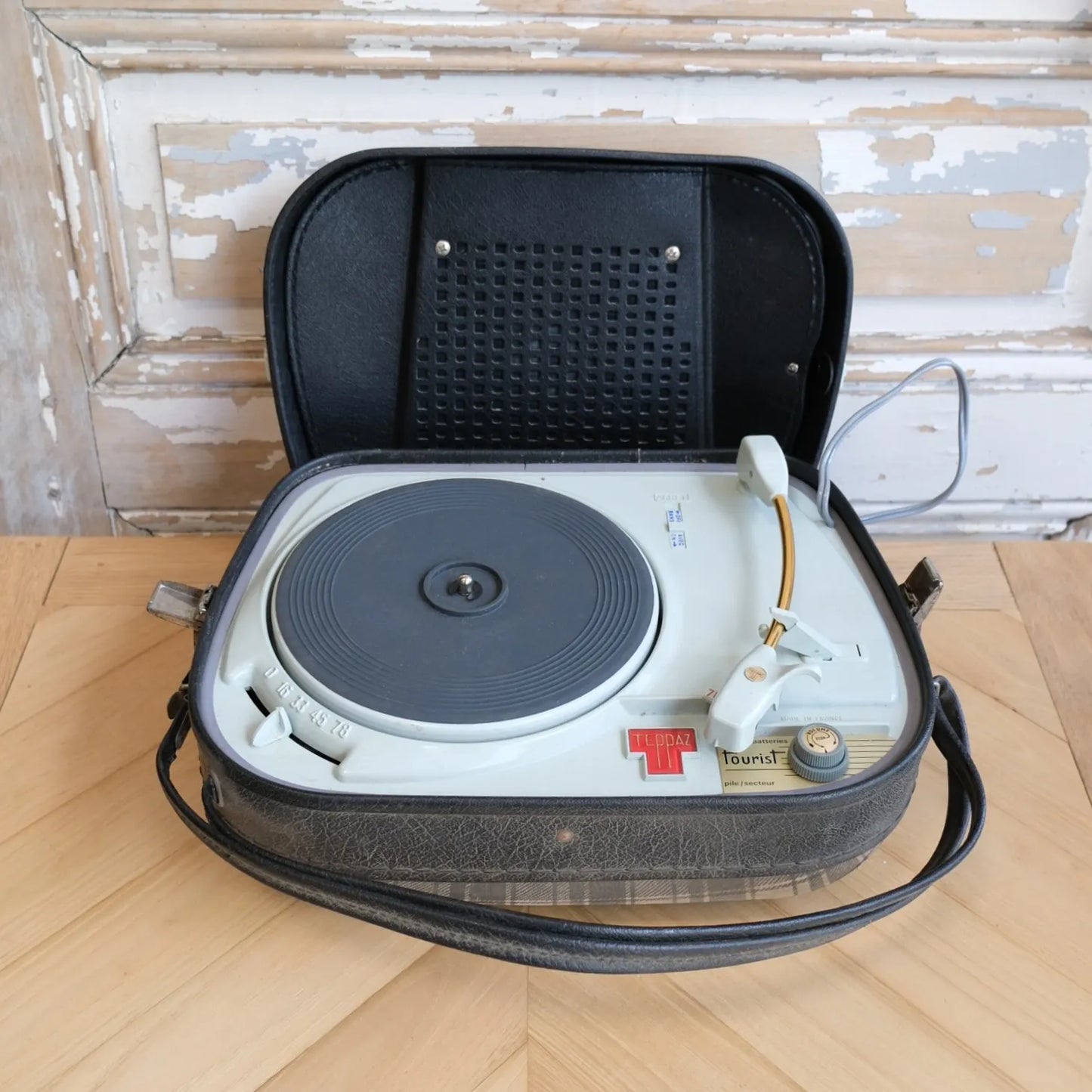 tourne-disque vintage décoration années 70