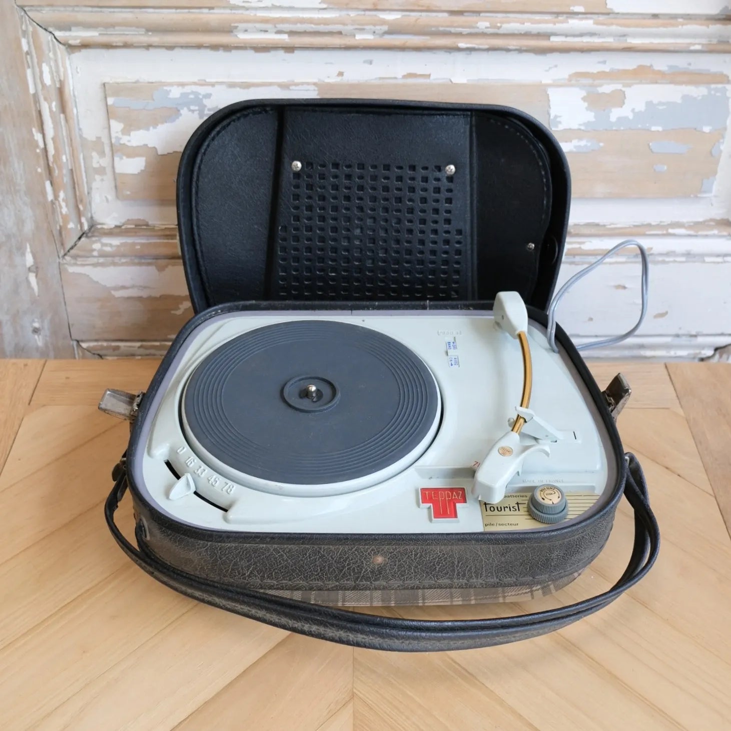 tourne-disque vintage décoration années 70